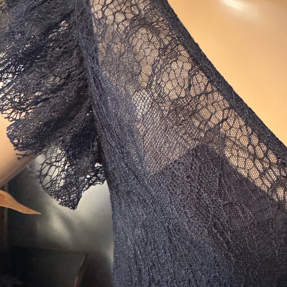 Imperial Chic Black High-Low Lace Dress - Picture 2 of 8